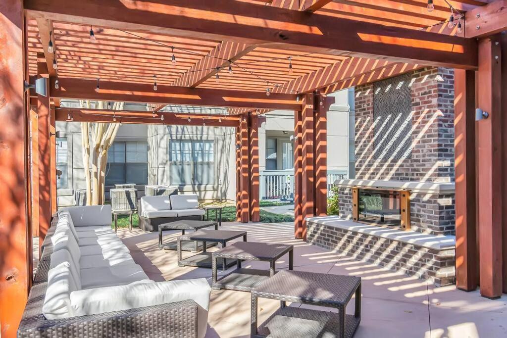 Luxury 1br ,nrg ,downtown ,med Center,galleria * Houston