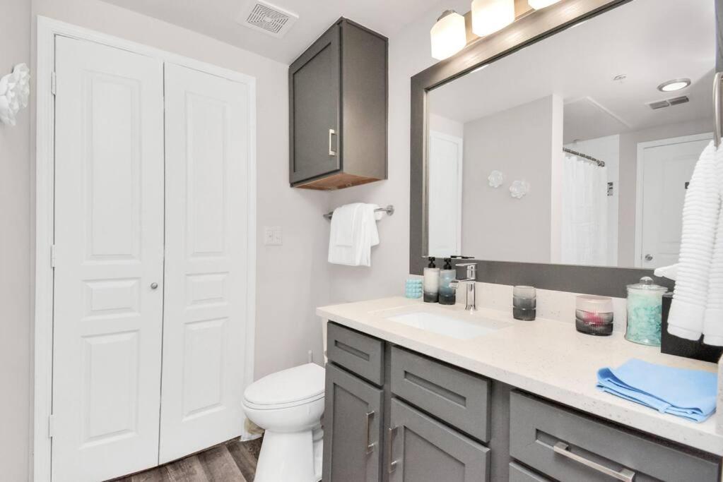 Luxury 1br ,nrg ,downtown ,med Center,galleria * Houston
