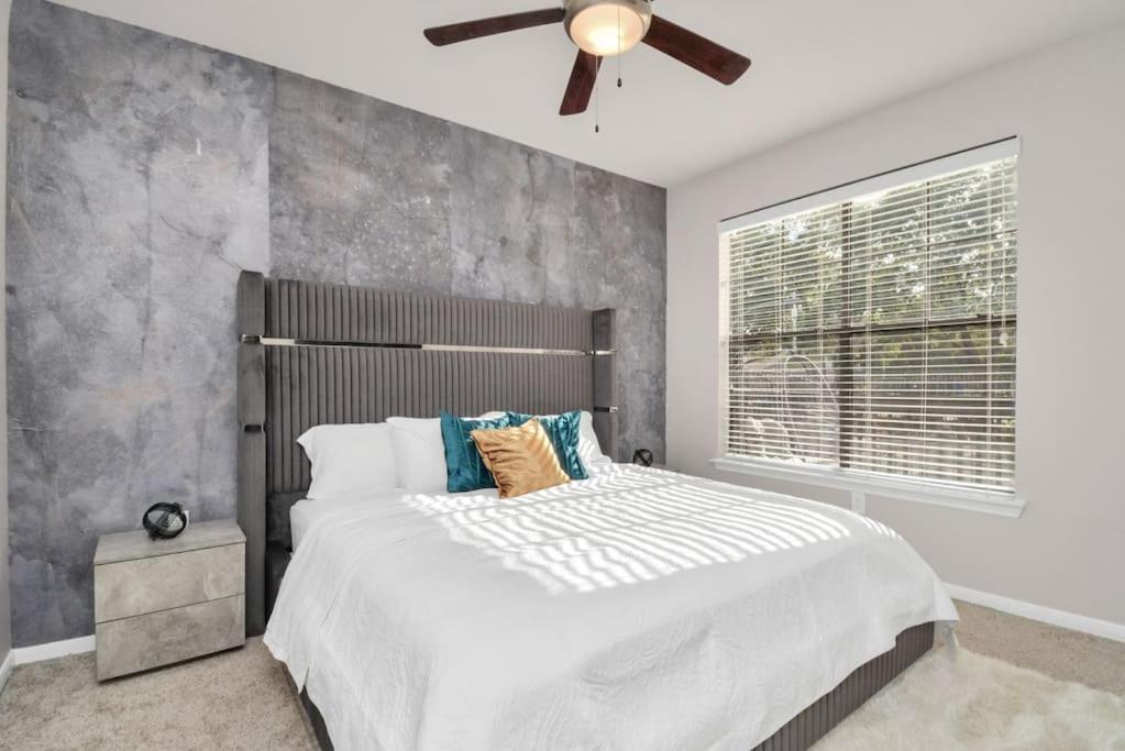 Apartment Luxury 1br ,nrg ,downtown ,med Center,galleria *