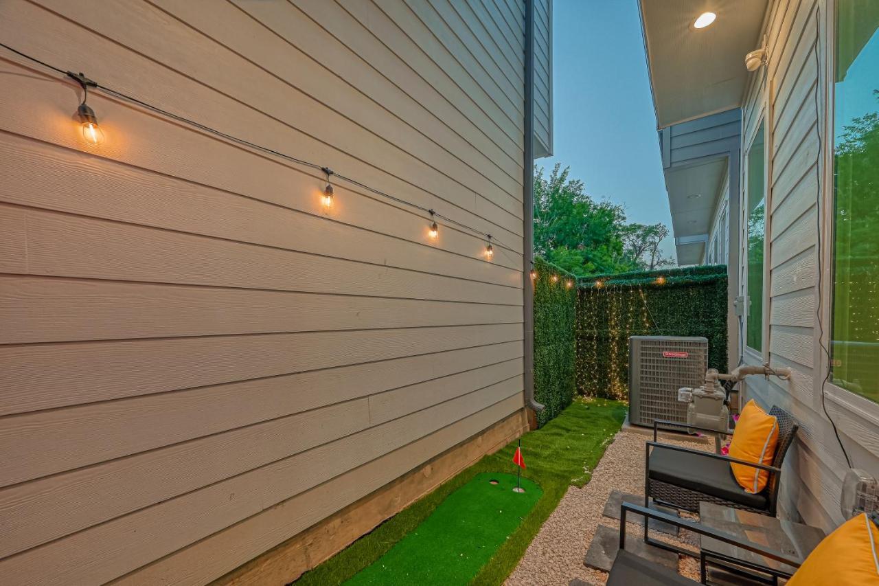Elegant 3br Haven- Games, Luxury & Lush Garden Villa Houston
