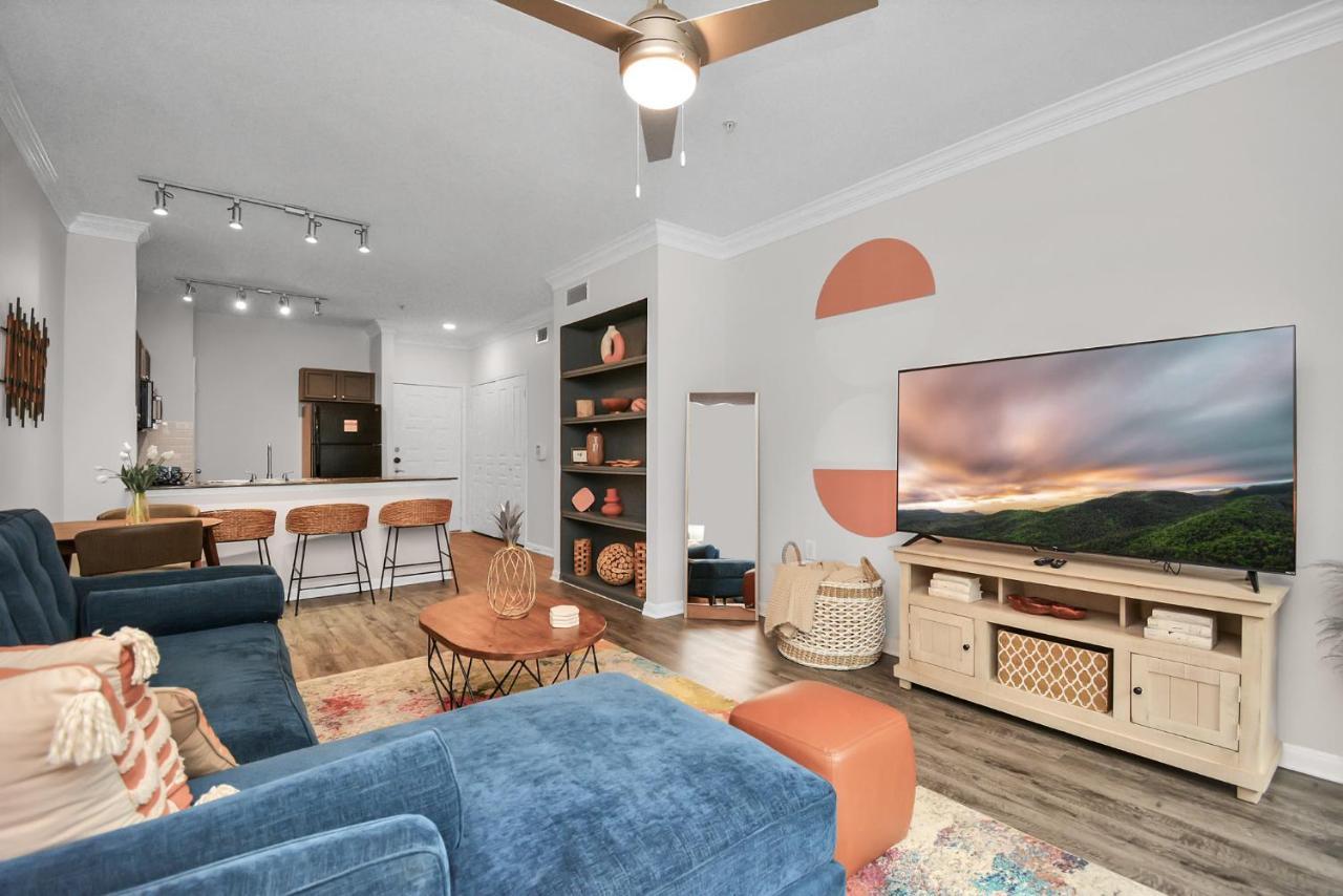 The Bohemian Escape Near Rice Village In Houston! Apartment