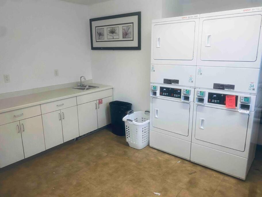 Apartment The Holistic Escape W/fast Wifi & Free Parking Houston