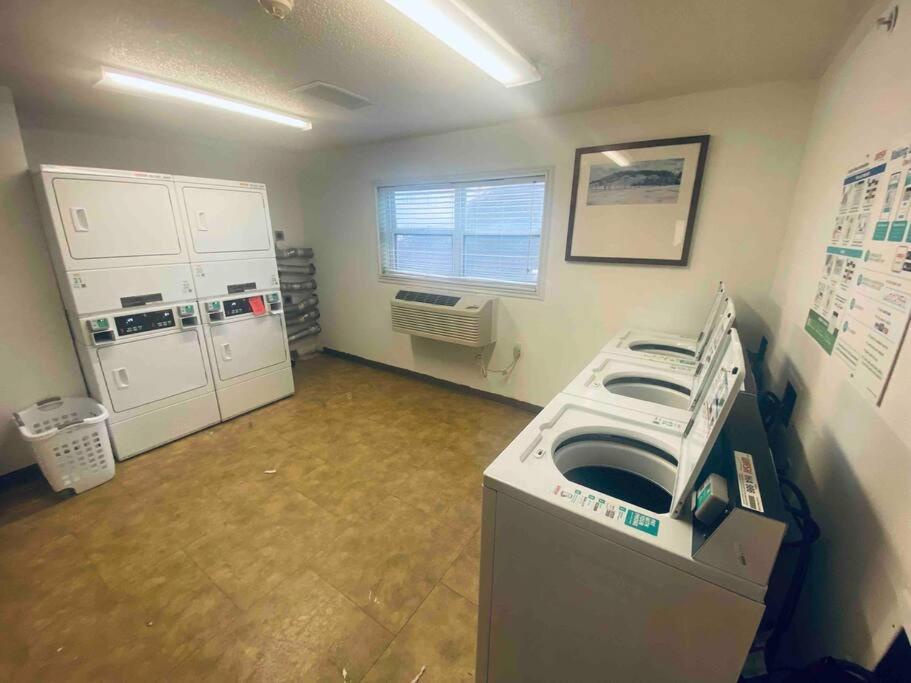 Apartment The Holistic Escape W/fast Wifi & Free Parking Houston