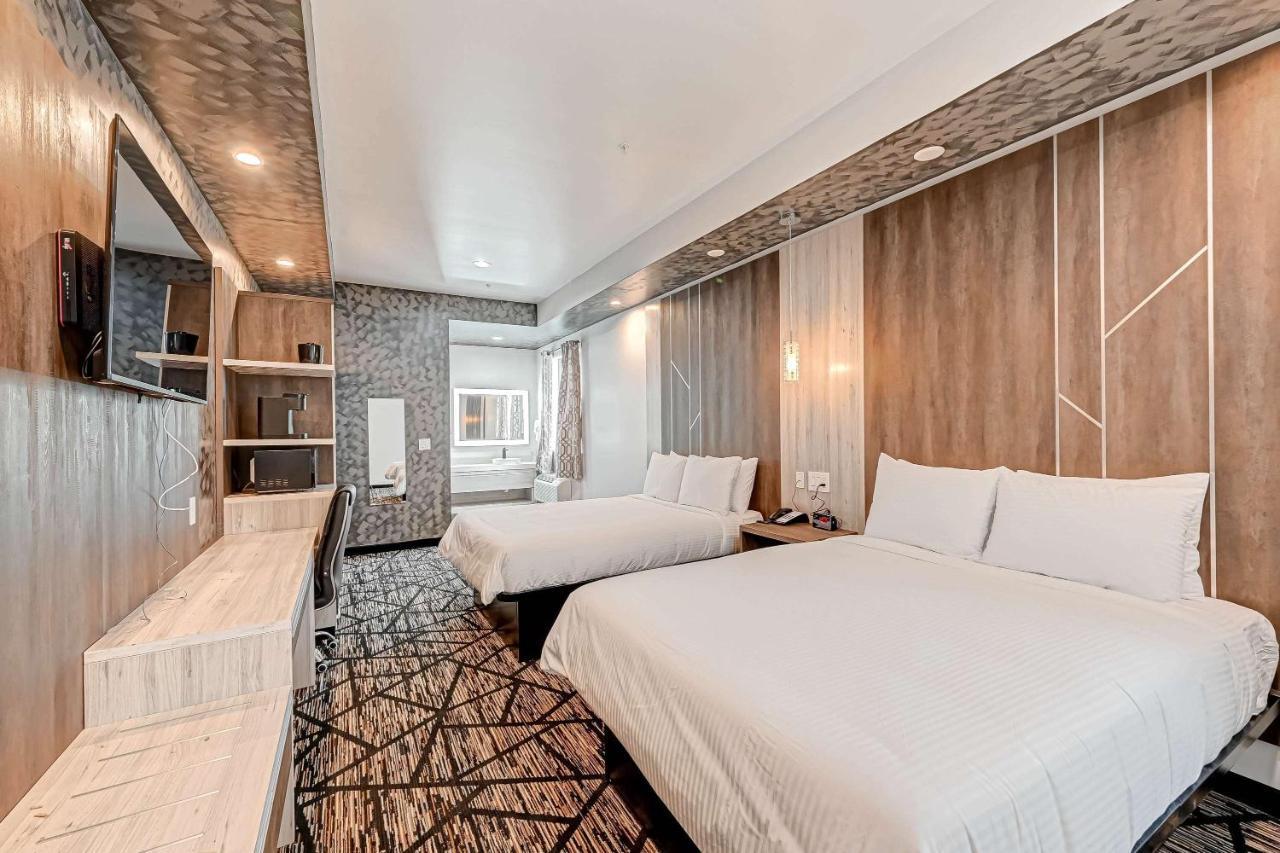 Hotel Surestay By Western Southeast 2*