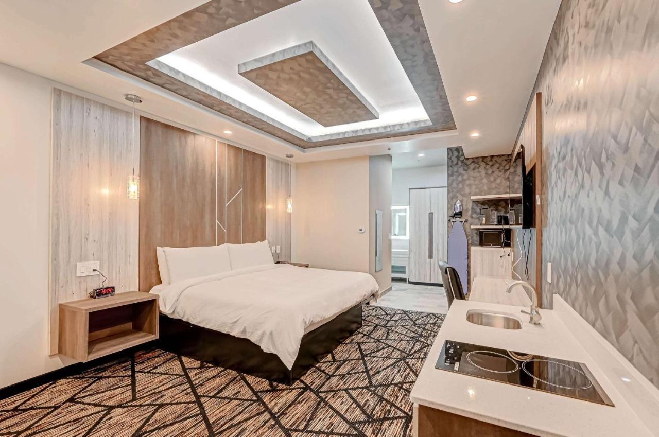 Hotel Surestay By Western Southeast