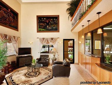 Knights Hobby Airport Hotel *