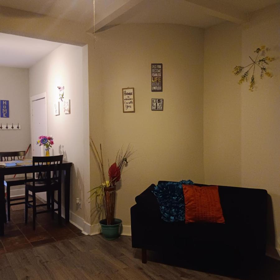 Outstanding Studio Apts Downtown * Houston