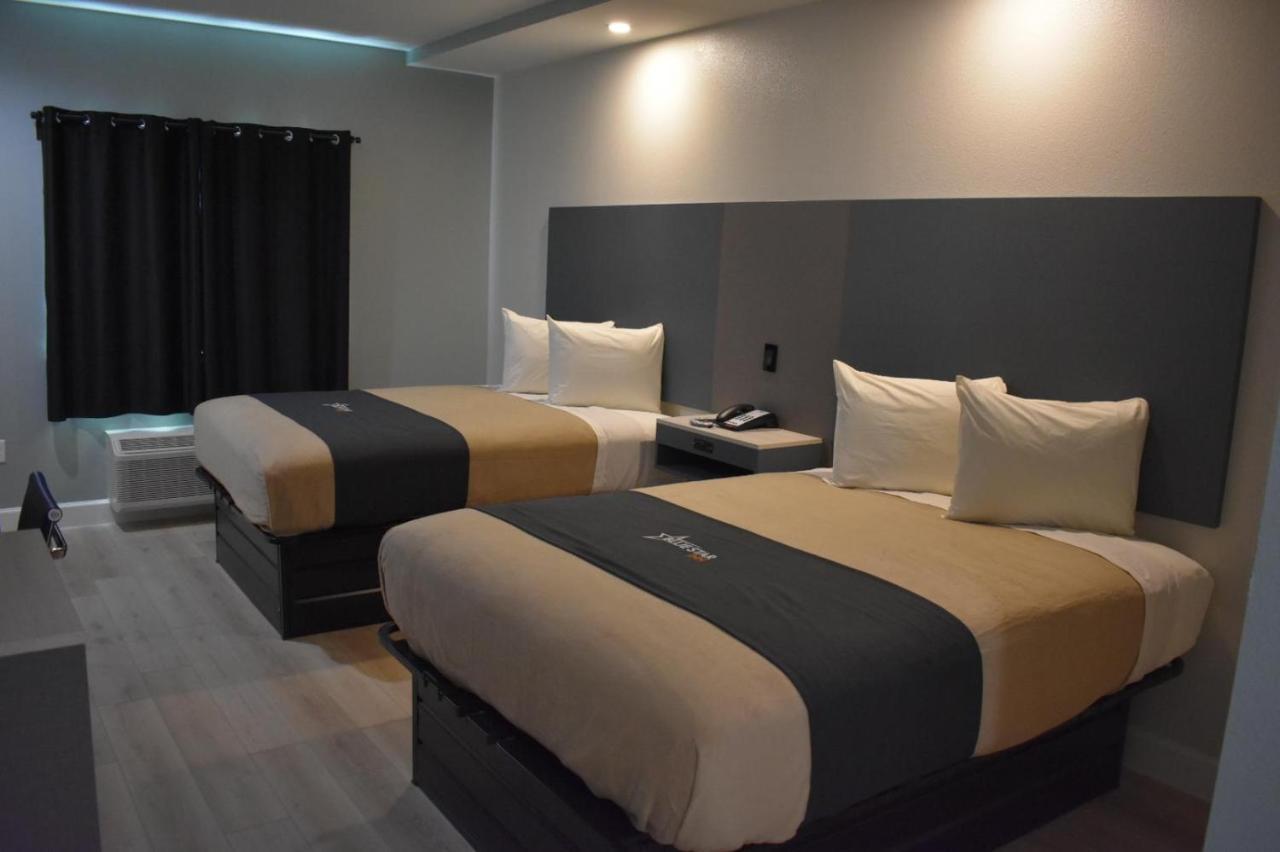 Hotel Blue Star