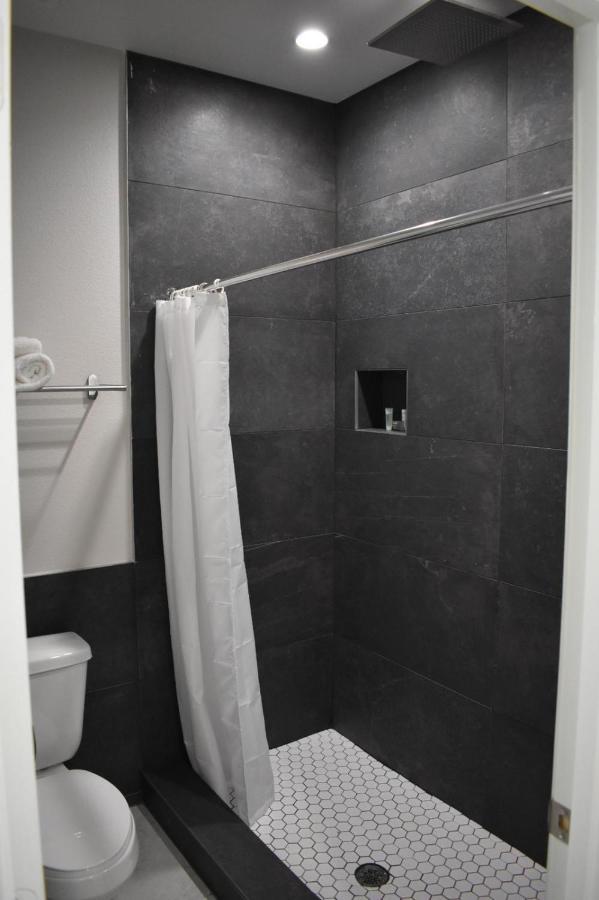 Hotel Blue Star