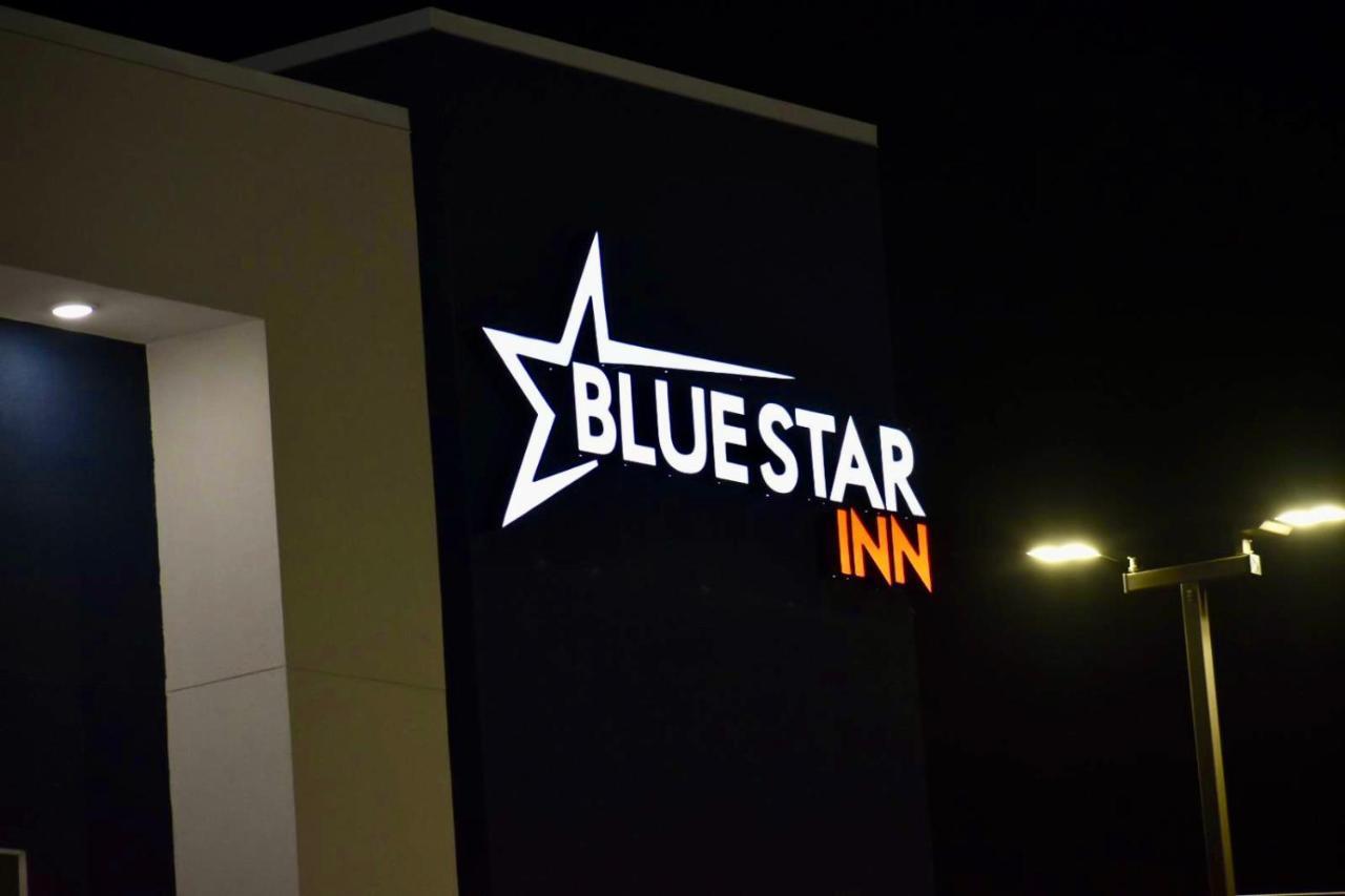 Hotel Blue Star