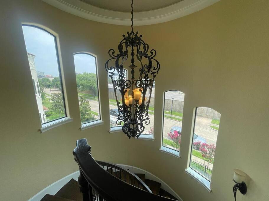 Holiday home Adelina Mini-castle At Galleria With Heated Pool &
