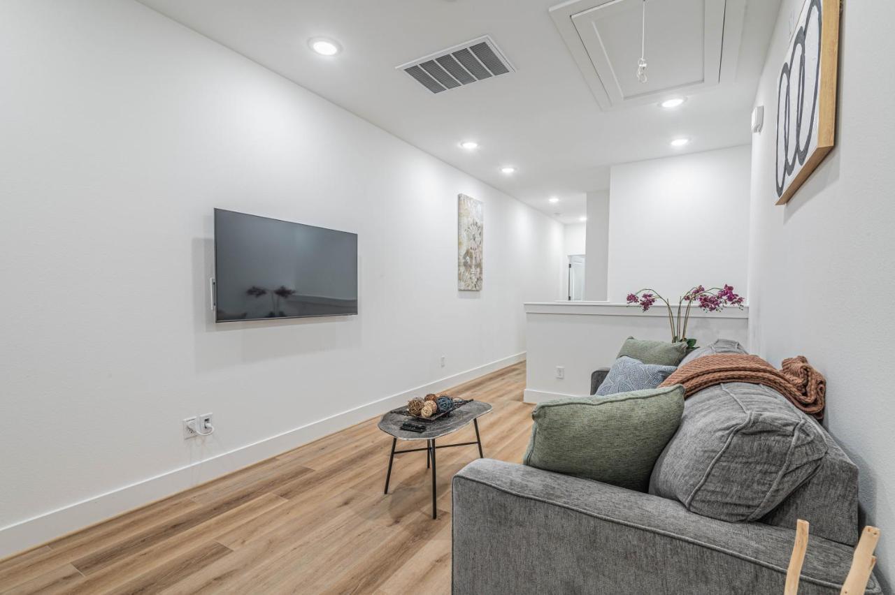 Luxury Haven Near Dwtn, Med Ctr, With Fast Free Wifi, Parking * Houston