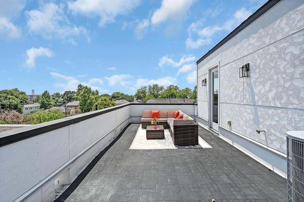 Luxury At The Heights~close To Downtown *