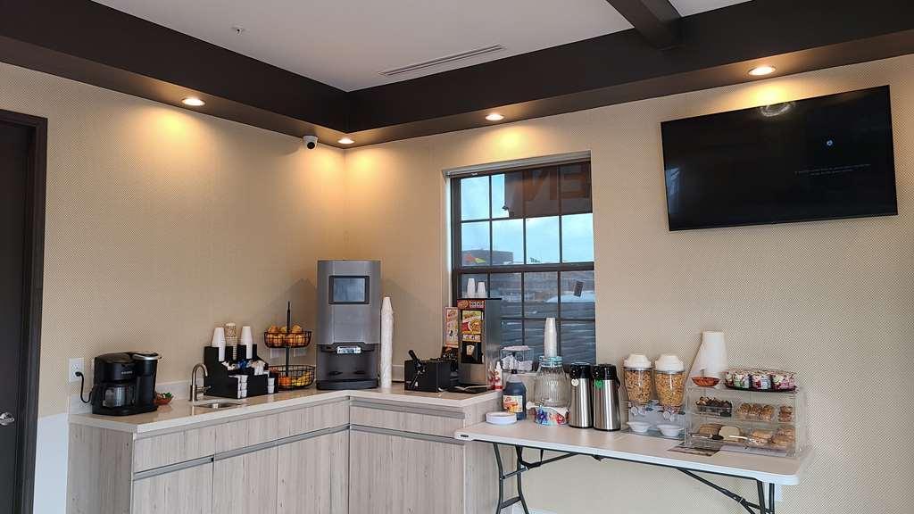 Hotel Surestay By Western Southeast