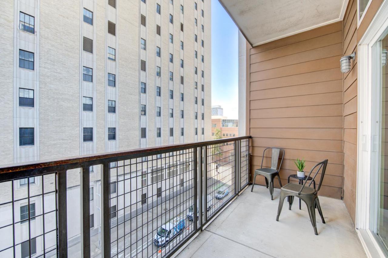 Urban Escape 1br,pool,gym,rooftop Serenity, Petsok * Houston