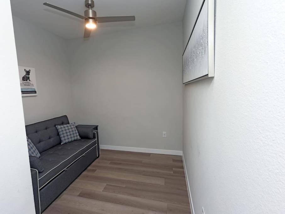 Apartment Comfortable Getaway Downtown Htx Houston