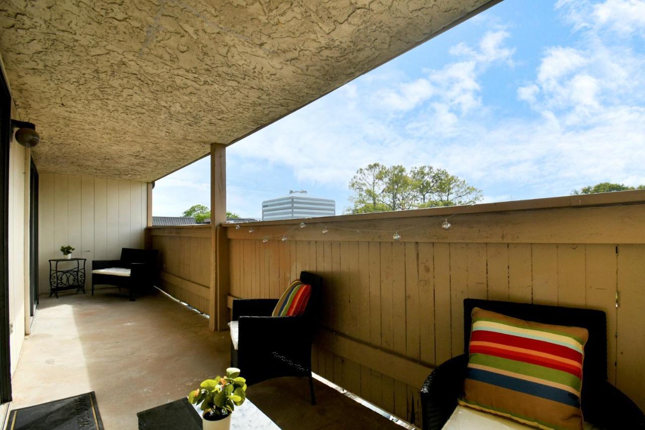 Tranquil 3br Getaway:modern * Houston