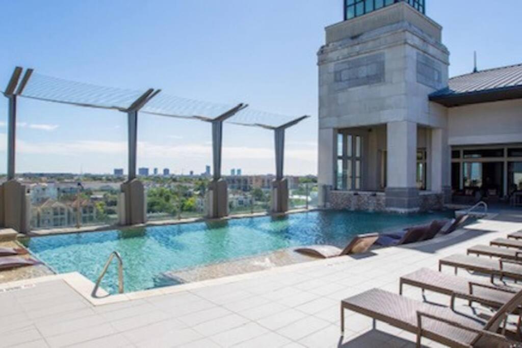 The Bentler #1 Apartment *