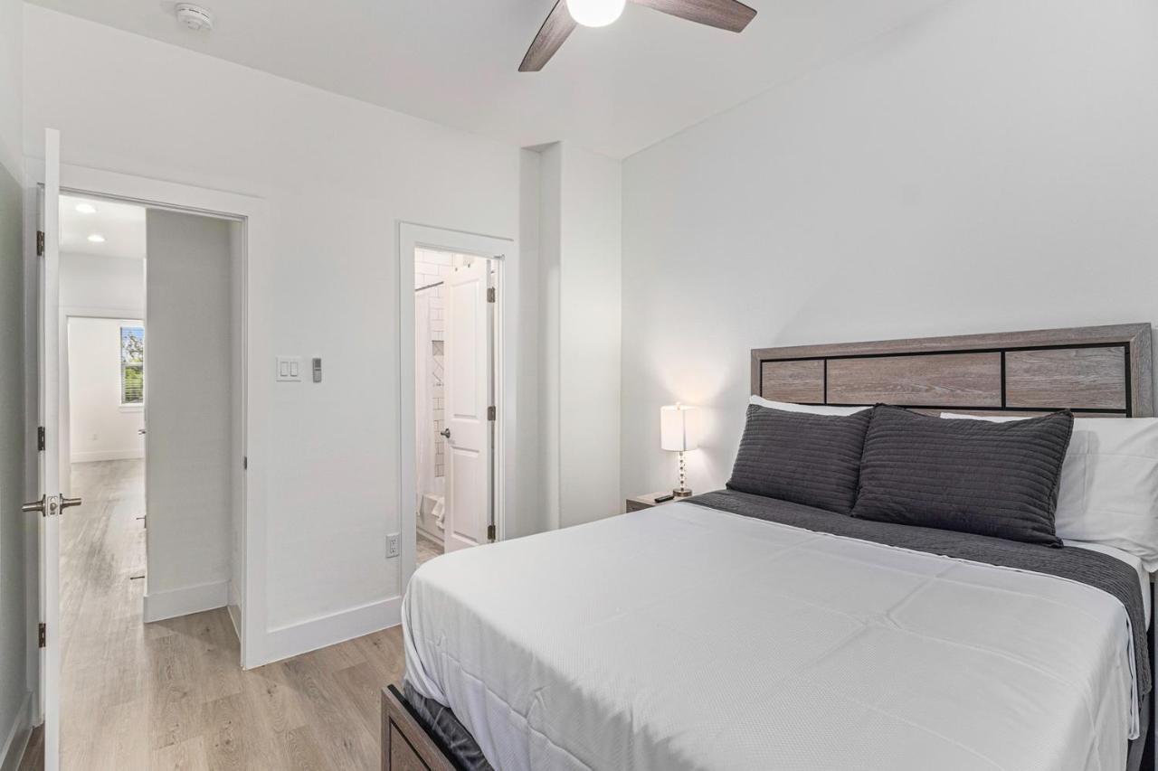 Holiday home Heart Of Houston, Unit B