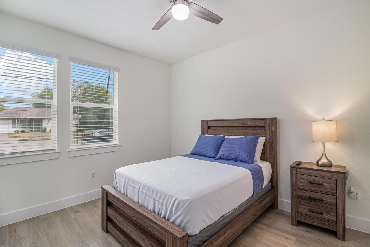 Heart Of Houston, Unit B Holiday home