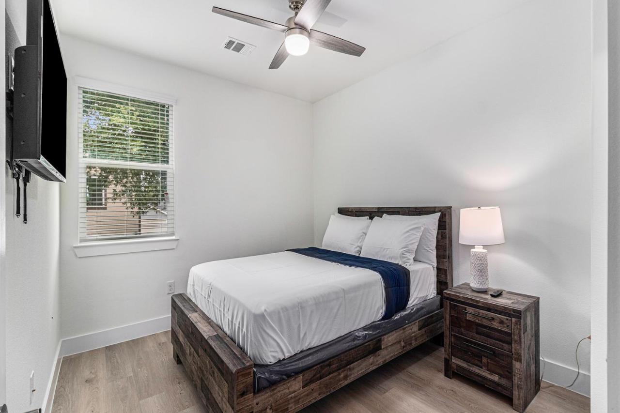 Heart Of Houston, Unit B Holiday home Houston