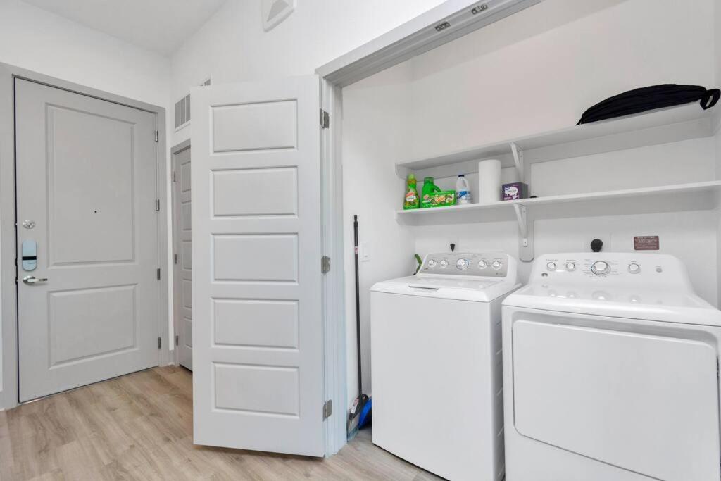 Midtown Luxury At River Oaks Houston