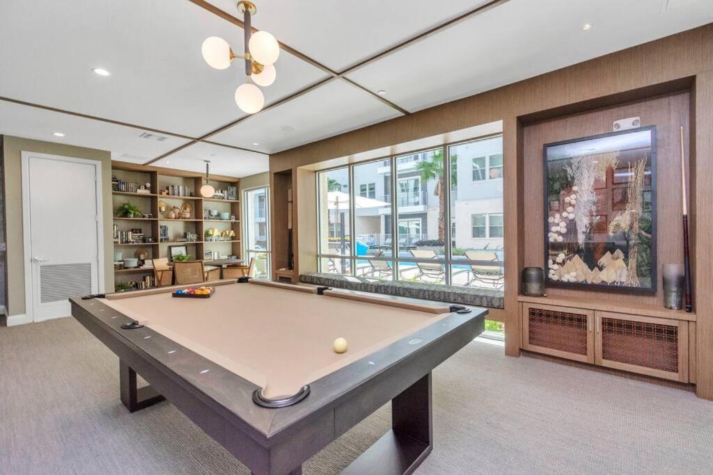Apartment Midtown Luxury At River Oaks Houston