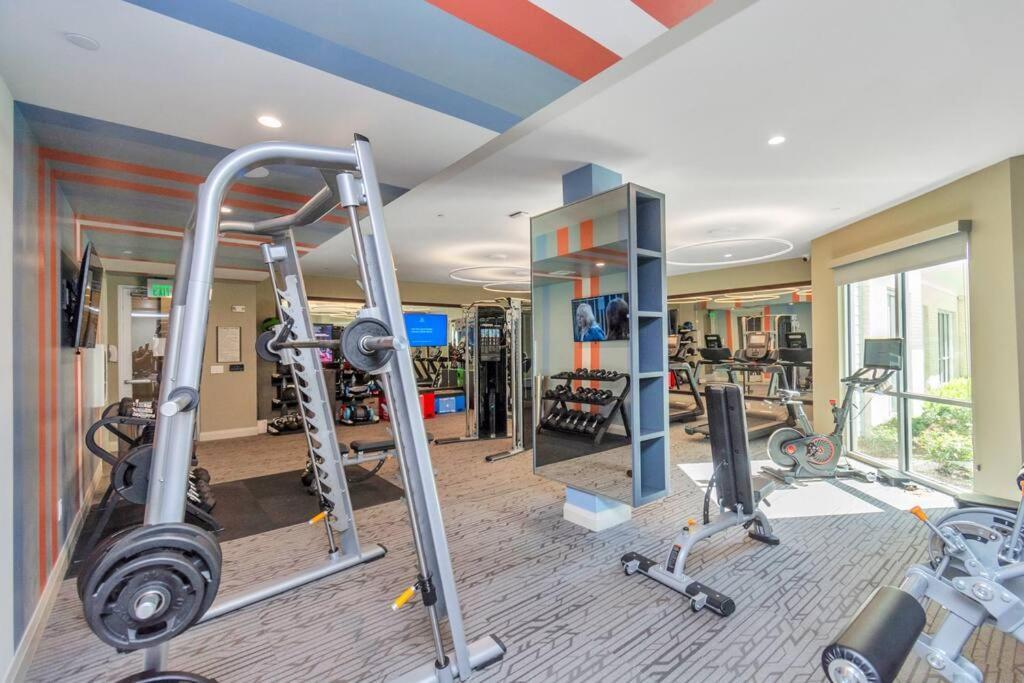 Apartment Midtown Luxury At River Oaks *