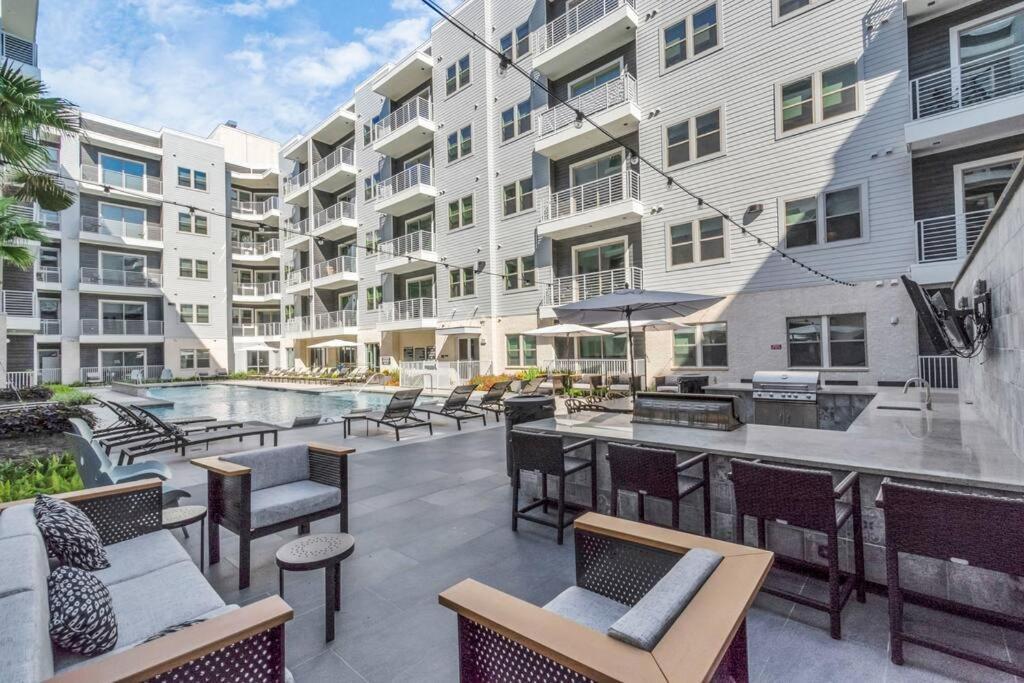 Midtown Luxury At River Oaks * Houston
