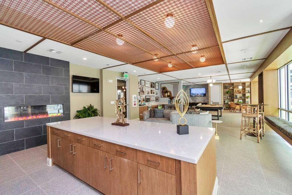 Midtown Luxury At River Oaks