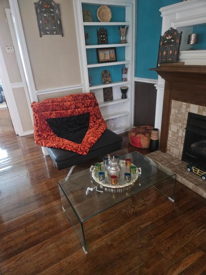 Reststop Homestay Houston
