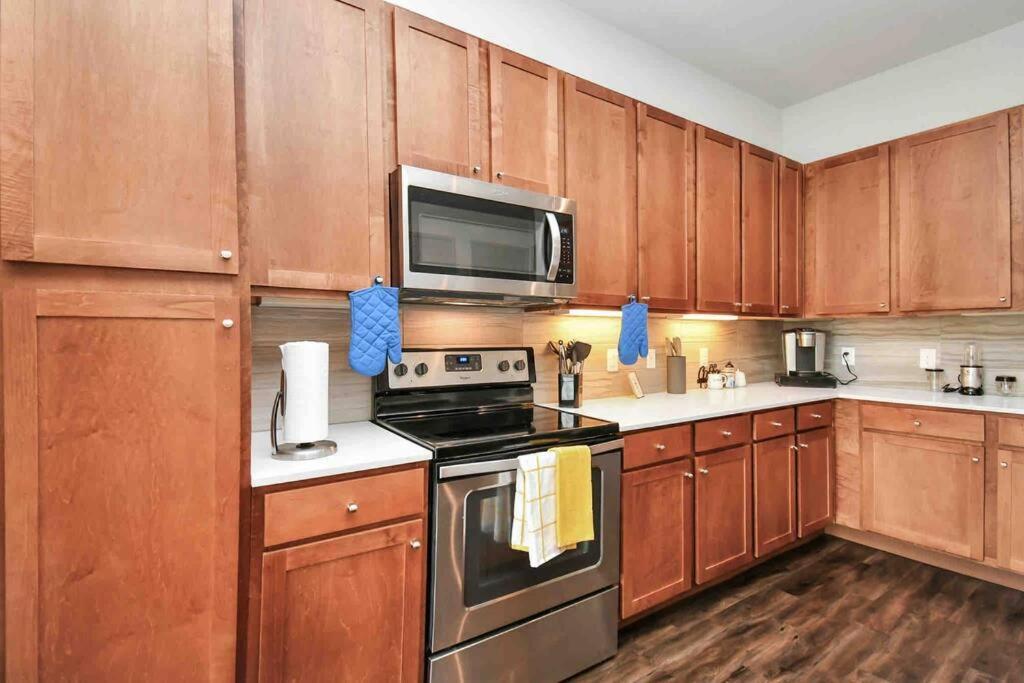 Apartment Htown Downtown Oasis *