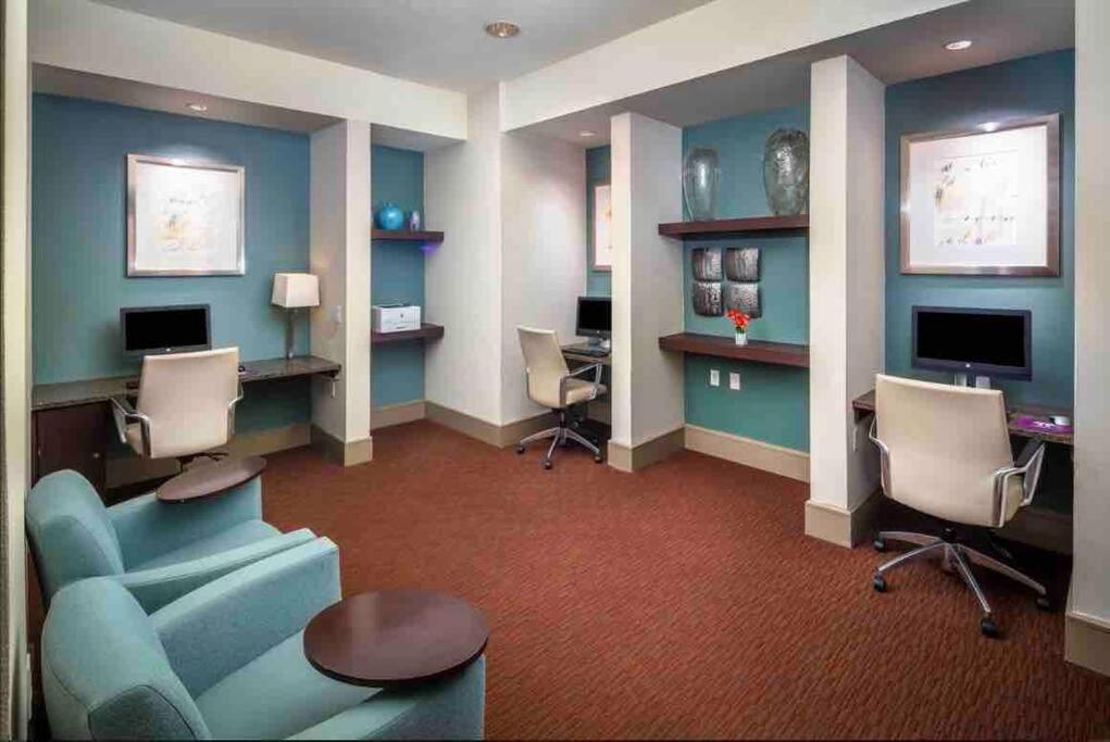 Apartment Lux 2/2 With Amenities Houston