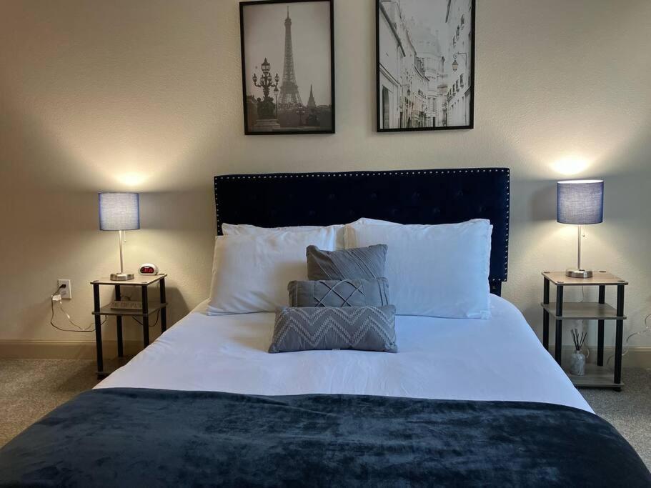 Apartment Lux 2/2 With Amenities