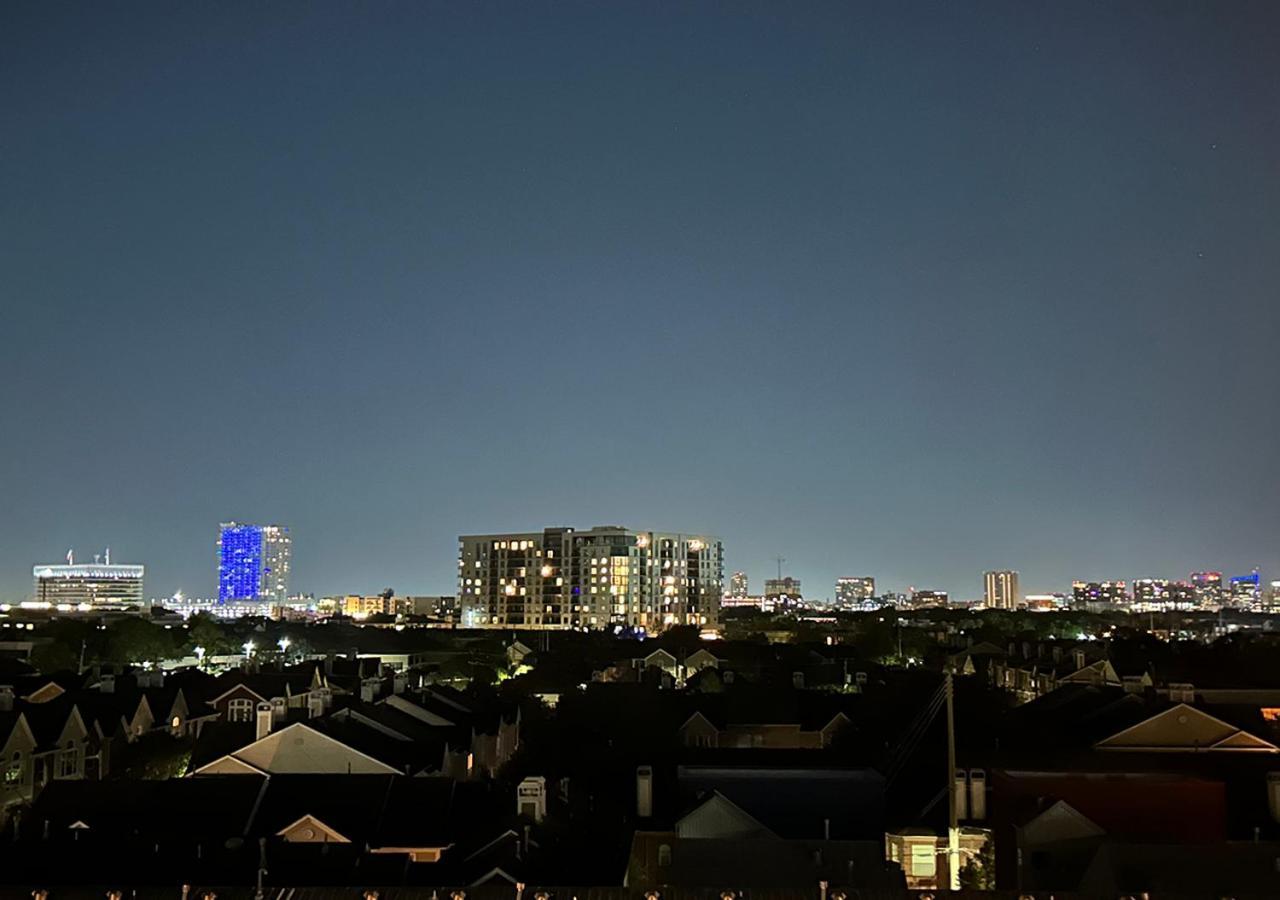 Area Of Houston, Tx. Apartment *
