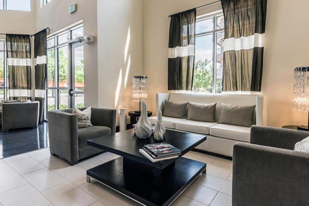 U1 Penthouse With Car Dwntown 1br 1bth * Houston