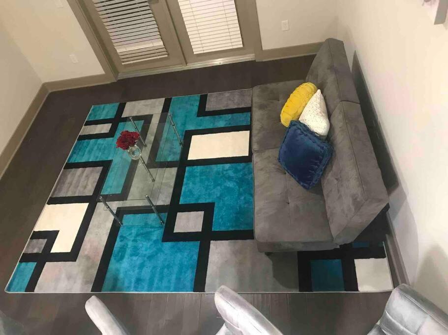 U1 Penthouse With Car Dwntown 1br 1bth Houston