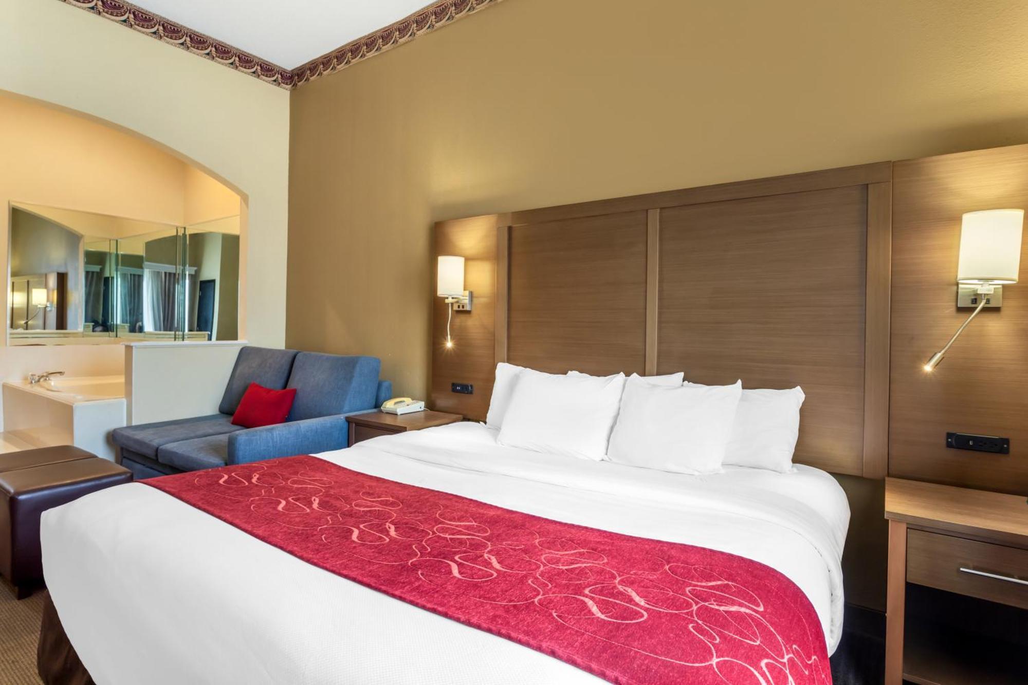 Comfort Bush Intercontinental Airport