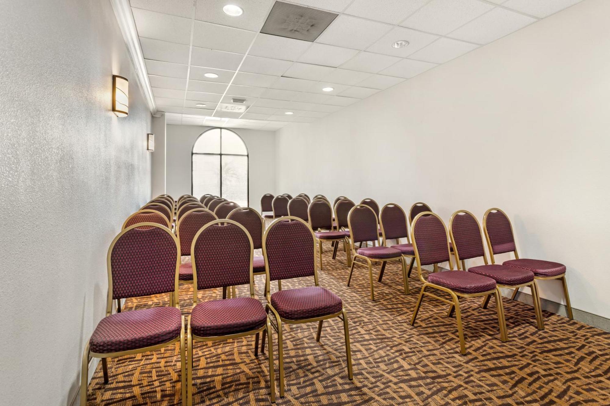 Comfort Bush Intercontinental Airport Hotel Houston