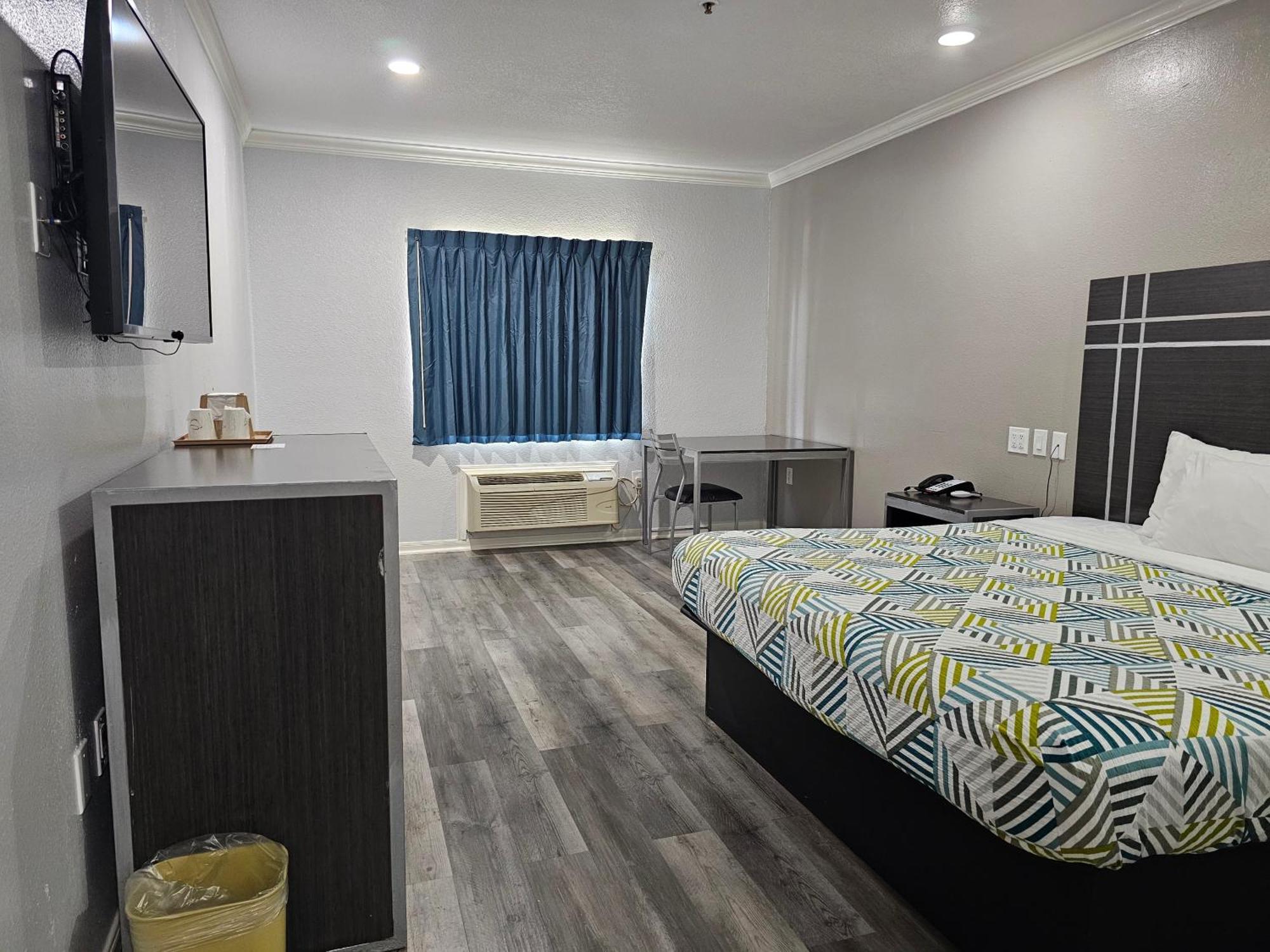 6 Houston, Tx - Hwy 249 And Fallbrook Hotel 2*