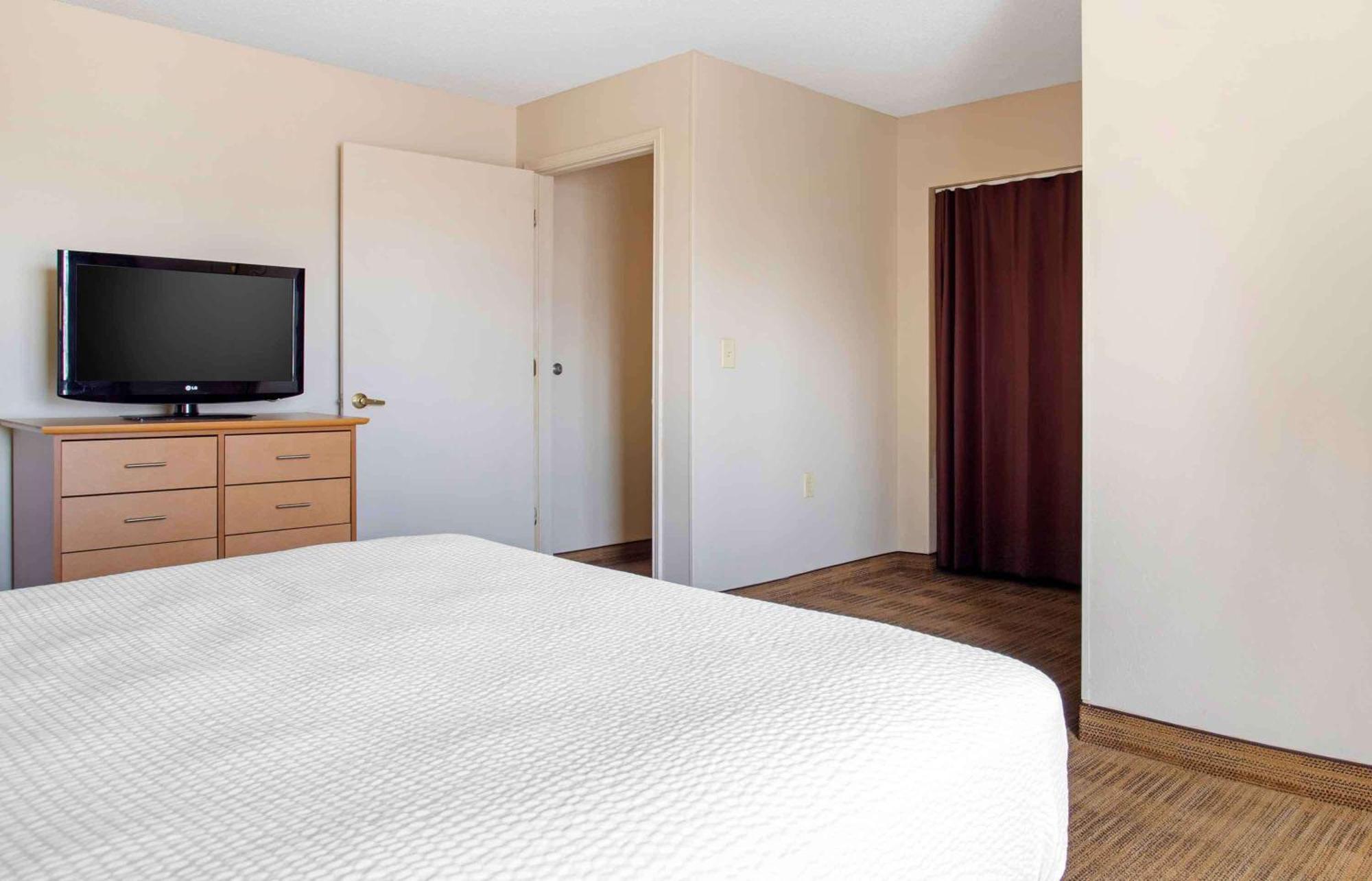 Extended America - - Northwest - Hwy 290 - Hollister 2* Houston