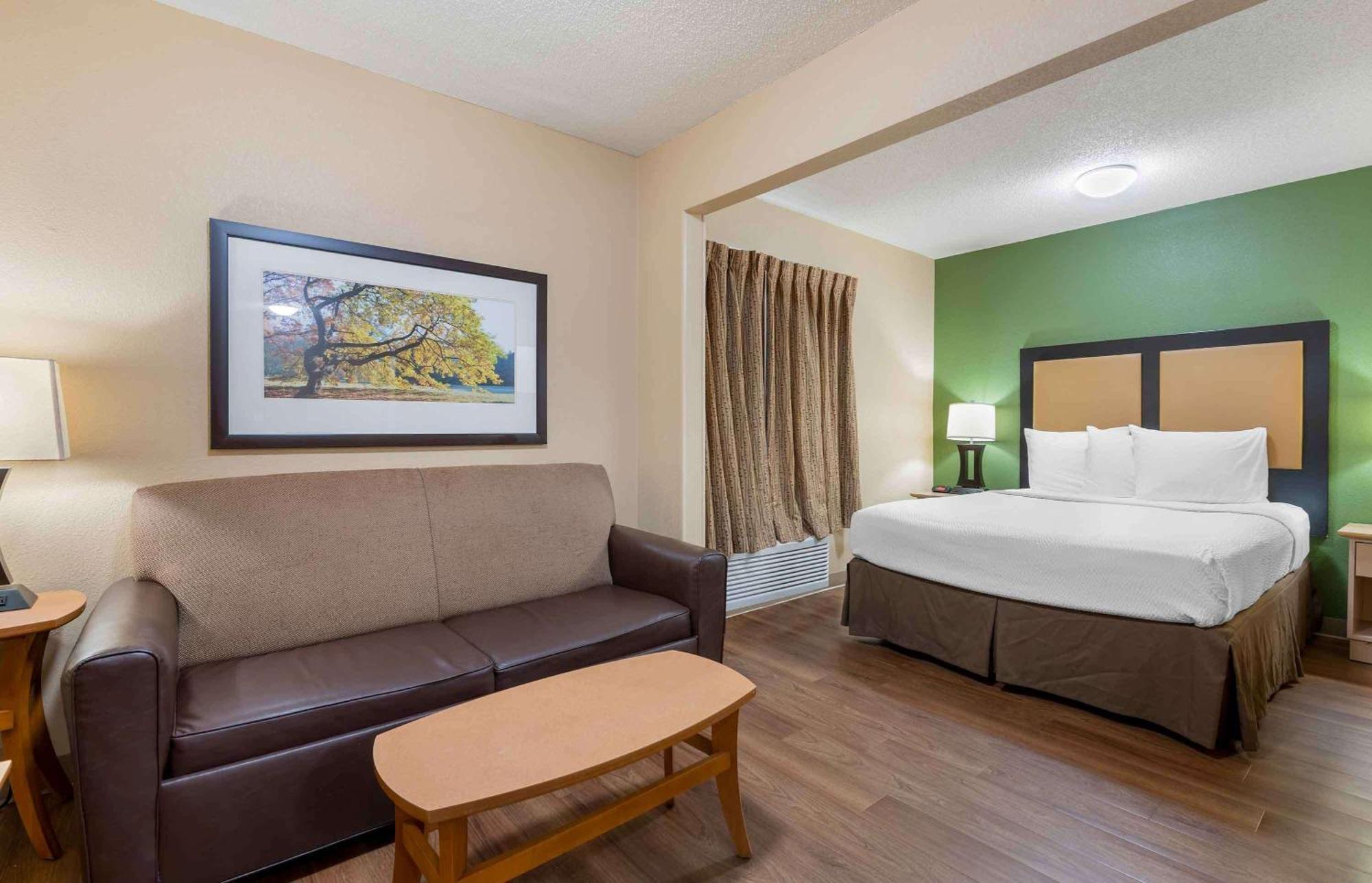 Hotel Extended America - - Northwest - Hwy 290 - Hollister 2*