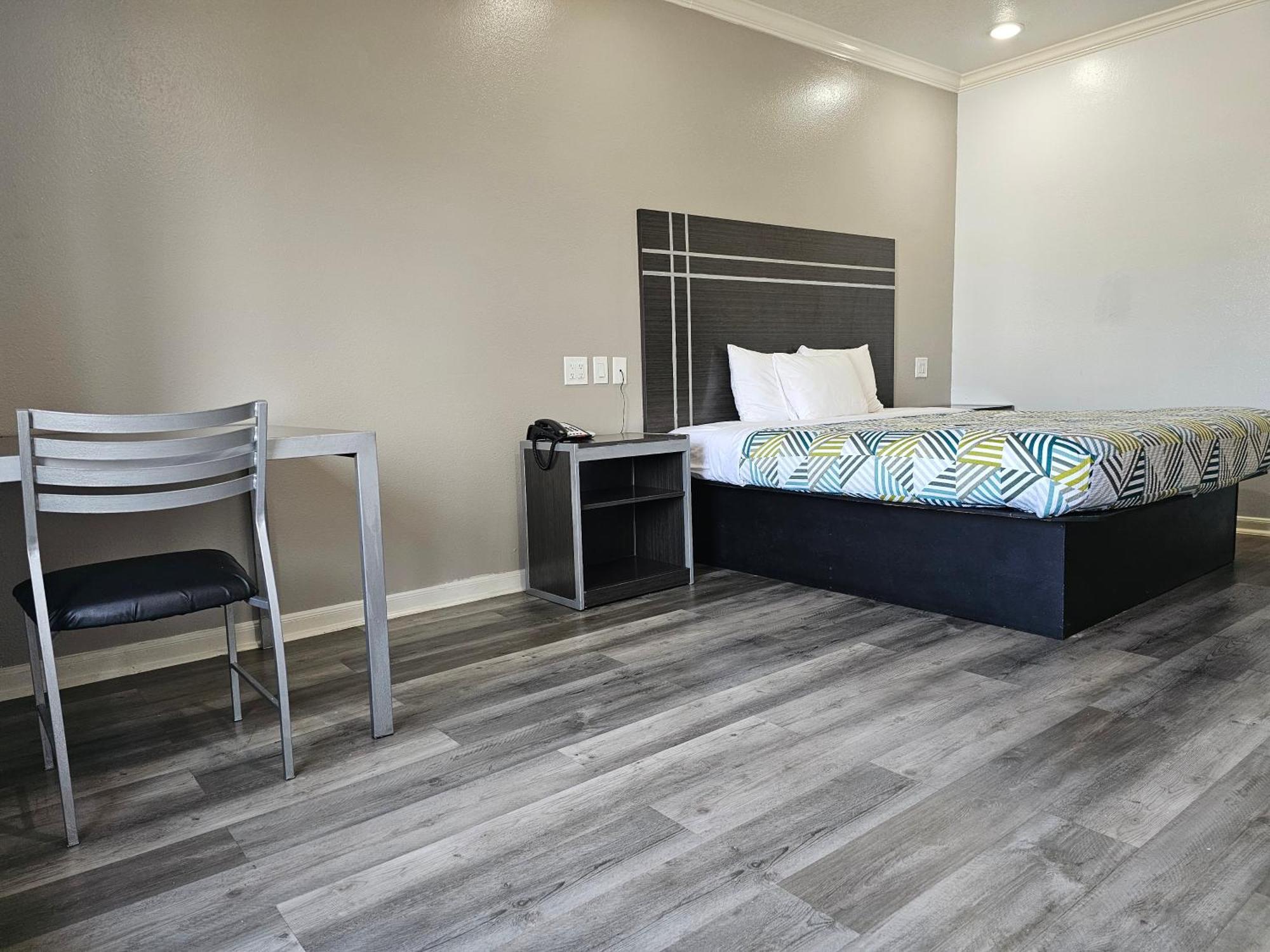 Hotel 6 Houston, Tx - Hwy 249 And Fallbrook