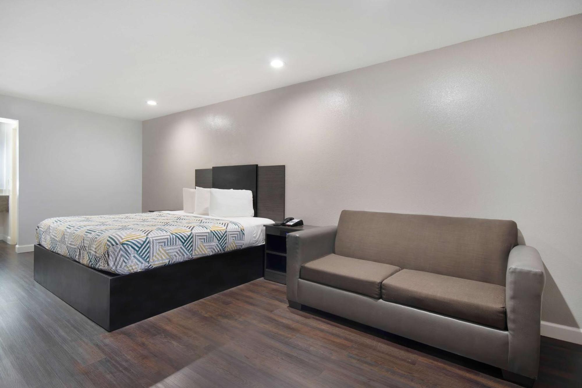 6 Houston, Tx - I-10 West Hotel