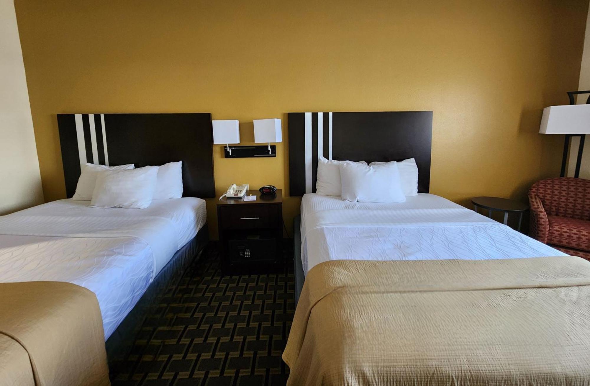 Days & By Wyndham Sam Tollway Houston