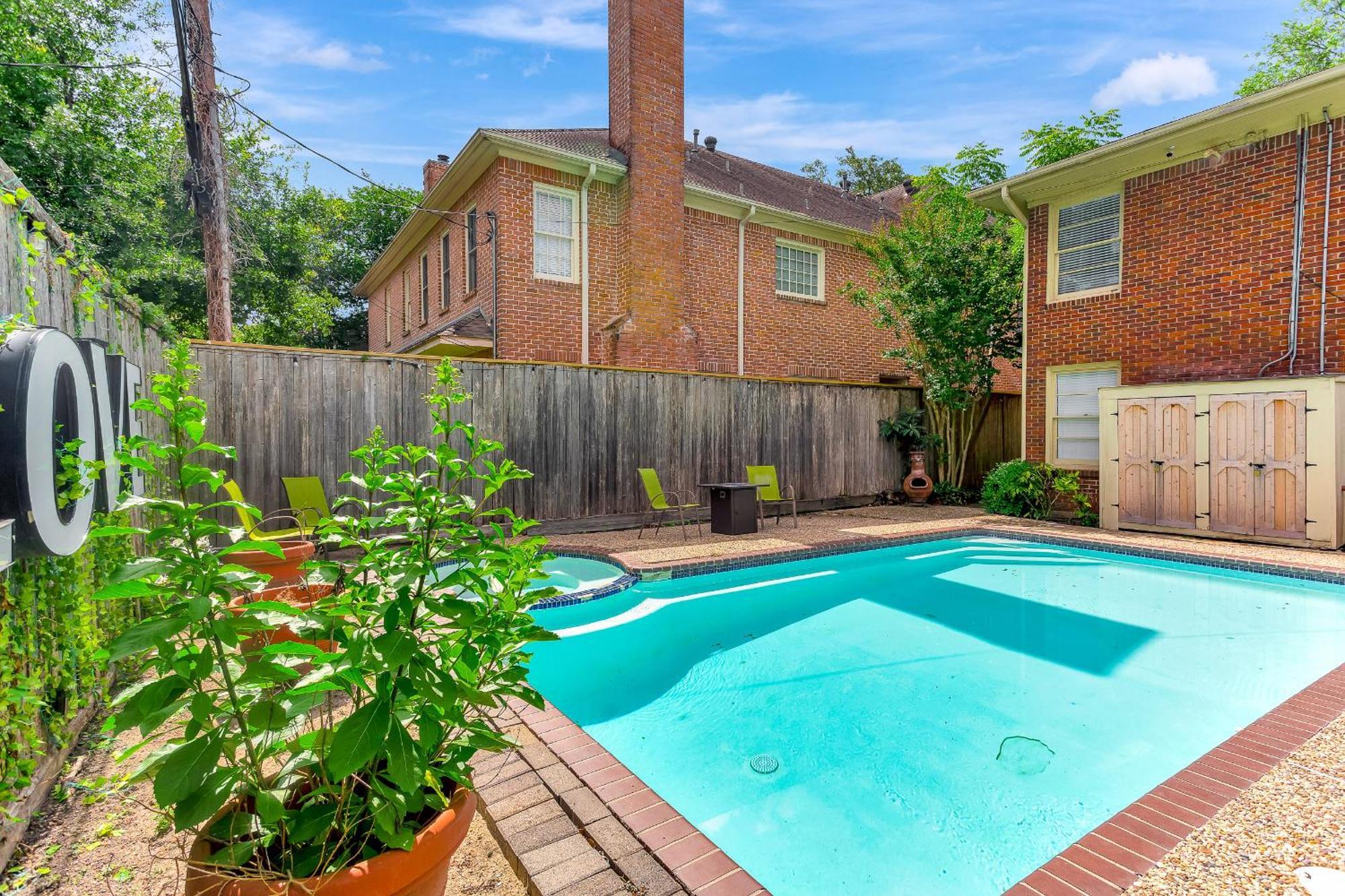 Holiday home The Oasis At West U 1mi 2 Medcenter Nrg W Pool&spa Houston