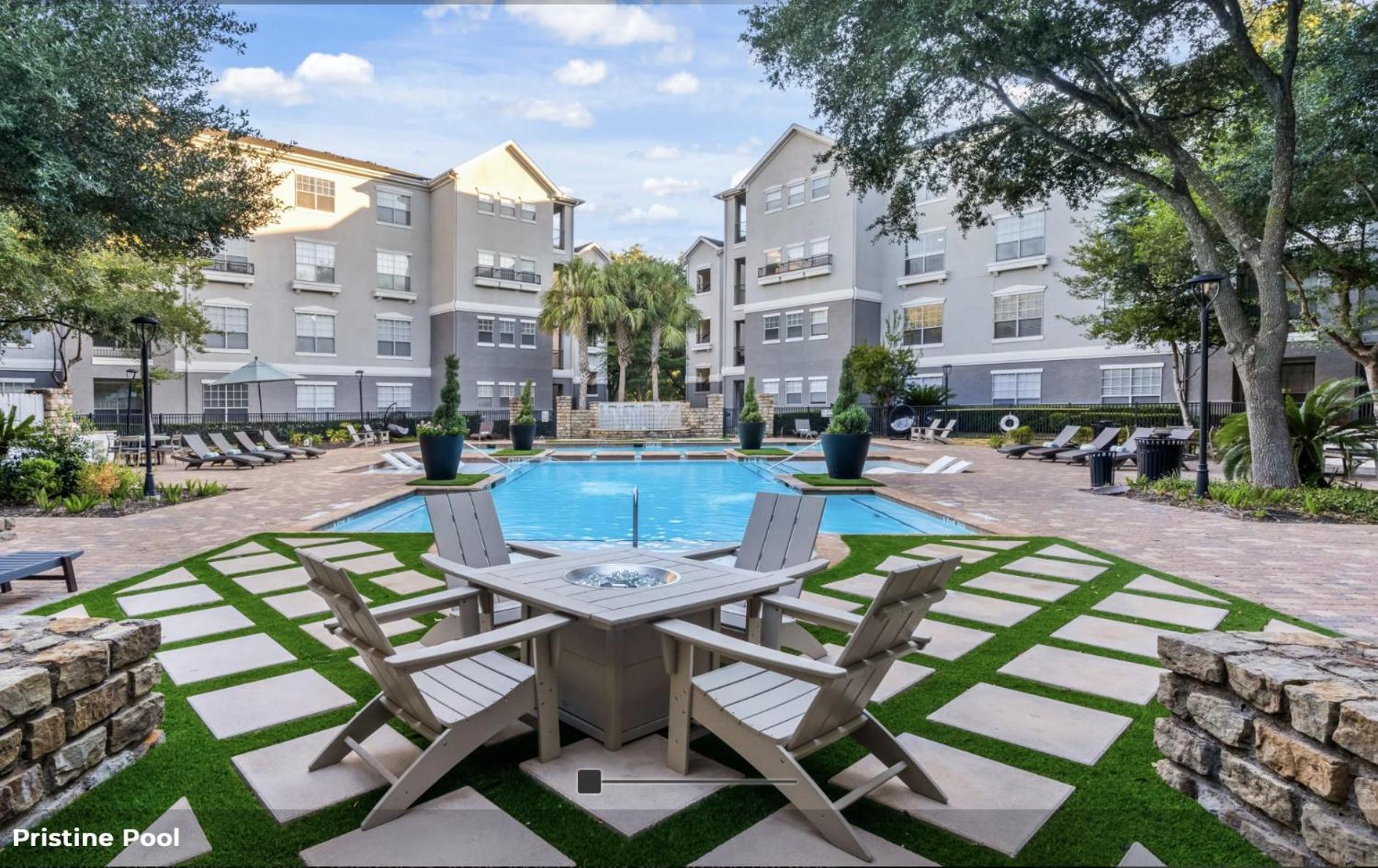 Hidden Gem At Med Center 2br & 2ba Apartment Houston