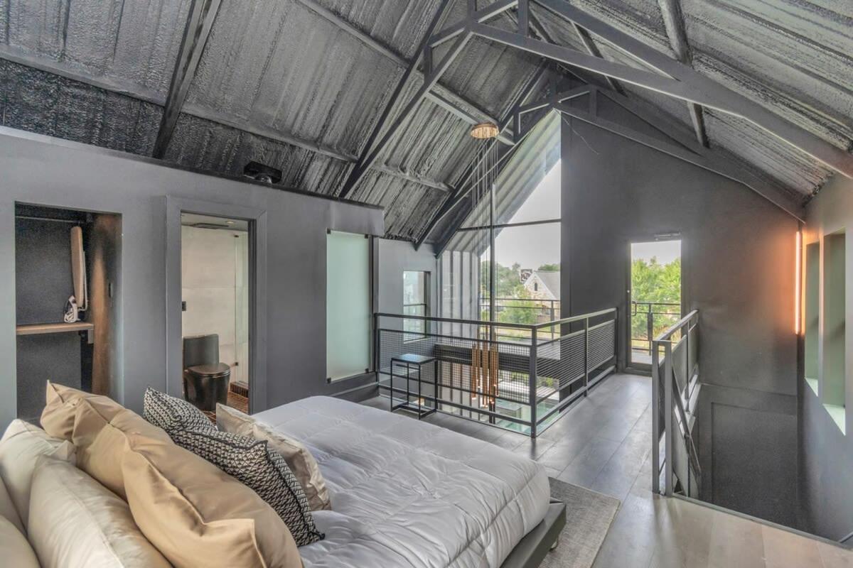 Holiday home Poolside Loft: Great For Events *