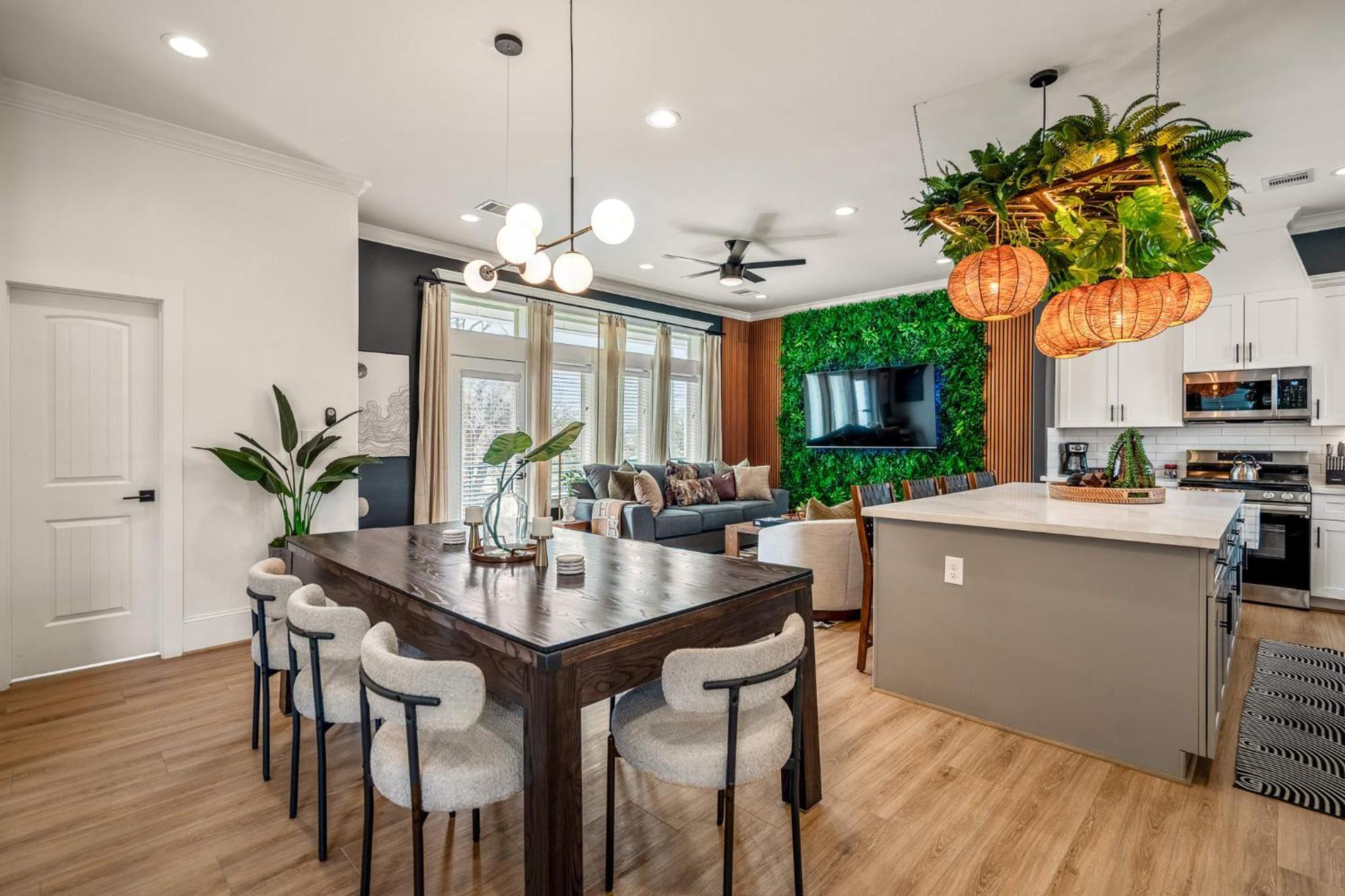 Holiday home The Haus: Luxxe Rooftop Retreat Houston