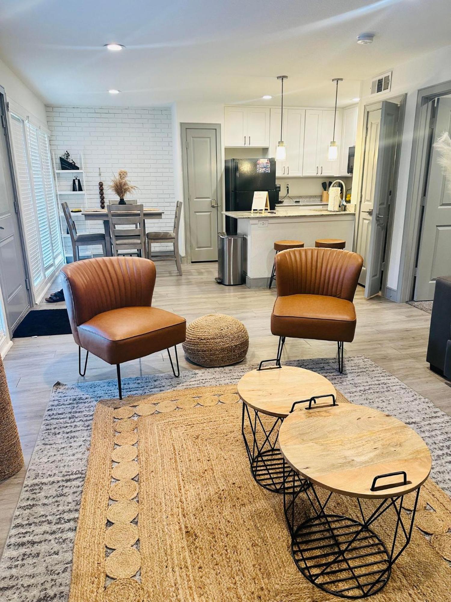 Apartment Trendy Midtown Houston
